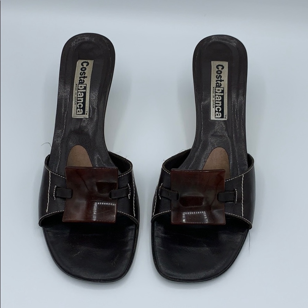 Sandal